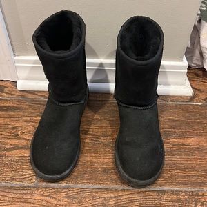 Ugg Classic Short Boots